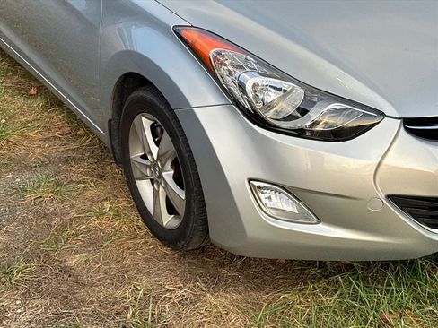 Used 2012 Hyundai Elantra GLS w/ Preferred Pkg 3 image 5
