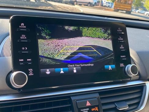 Used 2019 Honda Accord EX-L image 24