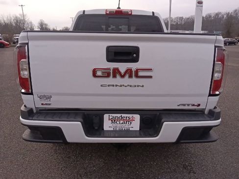Used 2022 GMC Canyon AT4 w/ Trailering Package image 4