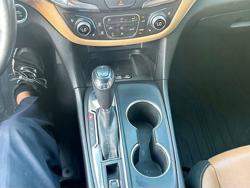 Used 2019 Chevrolet Equinox Premier image 22