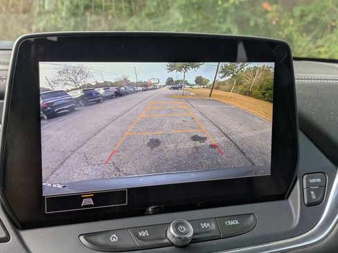 Used 2024 Chevrolet Blazer LT image 23