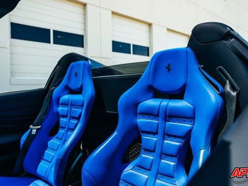 Used 2022 Ferrari F8 Tributo image 4