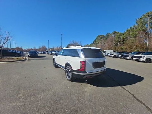 New 2026 Hyundai Palisade Limited FWD image 16