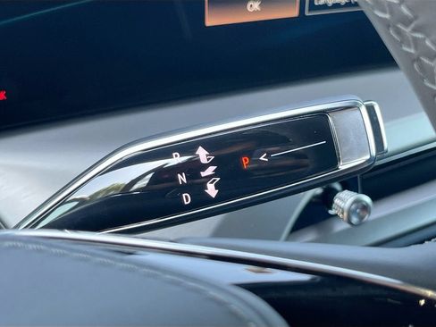 New 2026 Cadillac Vistiq Premium Luxury w/ LPO, Floor Liner Package AWD/4WD image 17