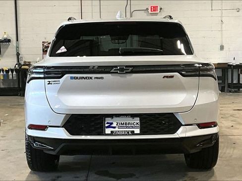 New 2025 Chevrolet Equinox EV RS w/ Active Safety Package 3 AWD/4WD image 4