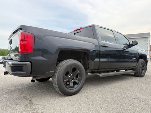 Used 2018 Chevrolet Silverado 1500 LTZ Z71 w/ LTZ Plus Package AWD/4WD image 6