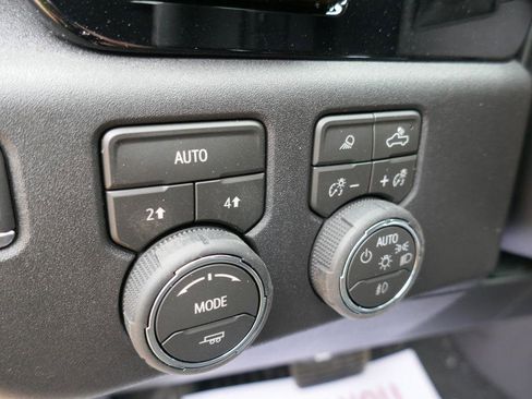New 2026 Chevrolet Silverado 1500 LTZ w/ LTZ Premium Package AWD/4WD image 21