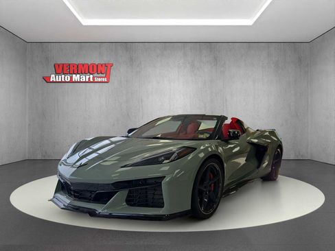 Used 2024 Chevrolet Corvette E-Ray w/ ZER Performance Package image 3