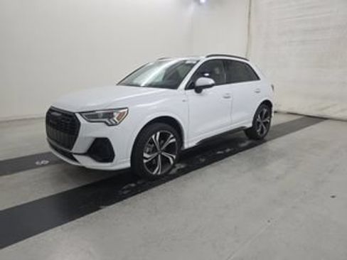 Used 2024 Audi Q3 2.0T Premium Plus AWD/4WD image 1
