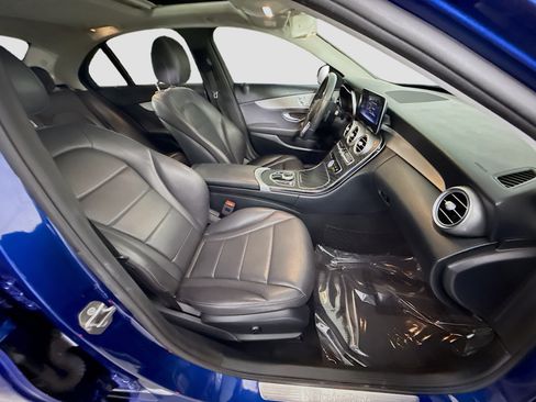 Used 2019 Mercedes-Benz C 300 Sedan image 28