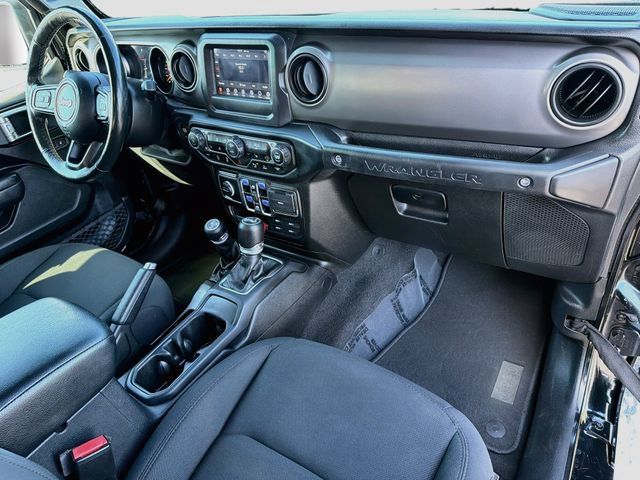 Used 2021 Jeep Wrangler Unlimited Sport AWD/4WD image 30