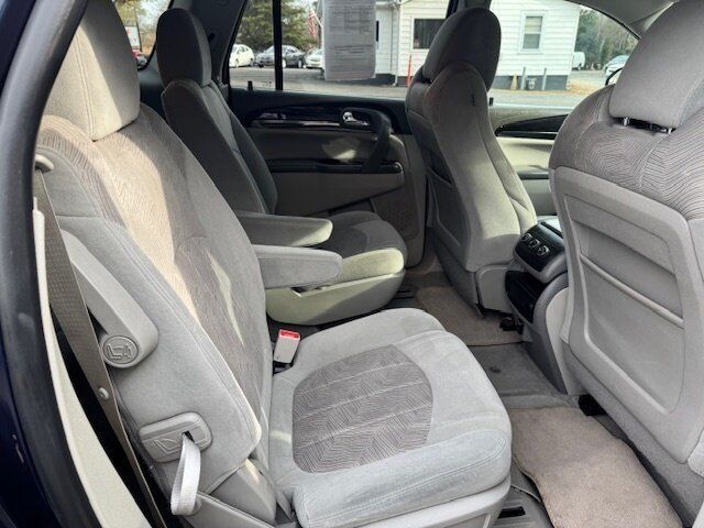 Used 2015 Buick Enclave Convenience FWD image 15