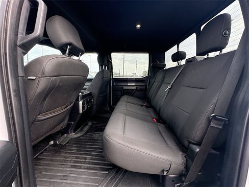 Certified 2019 Ford F150 XLT w/ Equipment Group 302A Luxury image 17