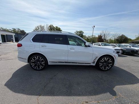 Used 2020 BMW X7 xDrive40i w/ Executive Package image 11