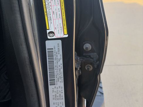 Used 2020 RAM 1500 Laramie w/ Sport Appearance Package image 25