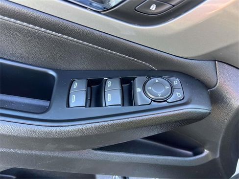 Certified 2023 Chevrolet Traverse LT image 18