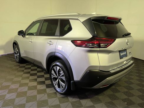 Used 2023 Nissan Rogue SV w/ SV Premium B Package AWD/4WD image 4