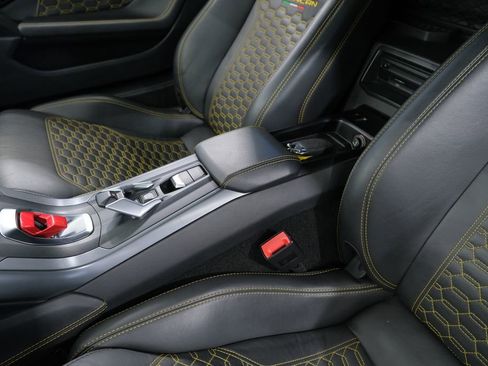 Used 2019 Lamborghini Huracan LP 580-2 image 26