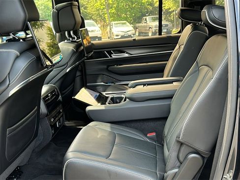 Used 2024 Jeep Grand Wagoneer Series II w/ Quick Order Packagew 28T image 24