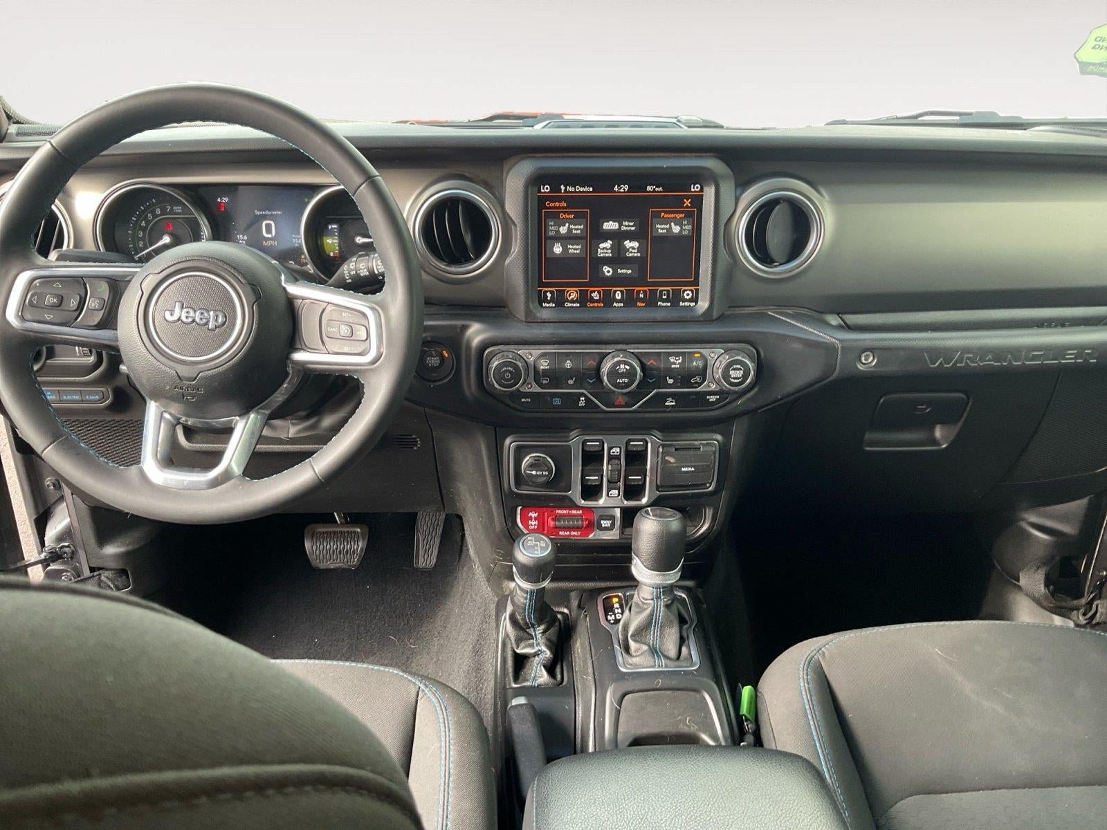 Used 2023 Jeep Wrangler Unlimited Rubicon 4xe w/ Cold Weather Group AWD/4WD image 10