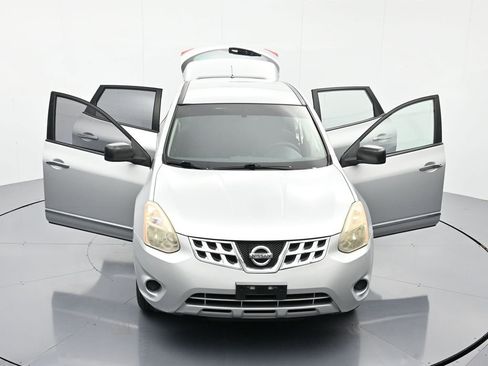 Used 2013 Nissan Rogue S image 53