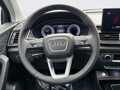 Used 2024 Audi Q5 e Premium image 12