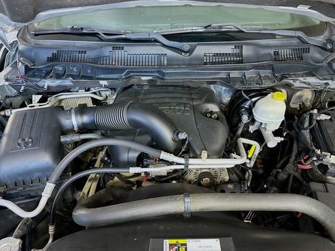 Used 2016 RAM 1500 Express image 28