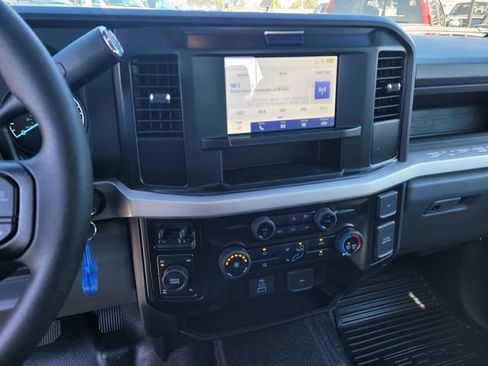 New 2026 Ford F250 XL w/ XL Chrome Package image 18