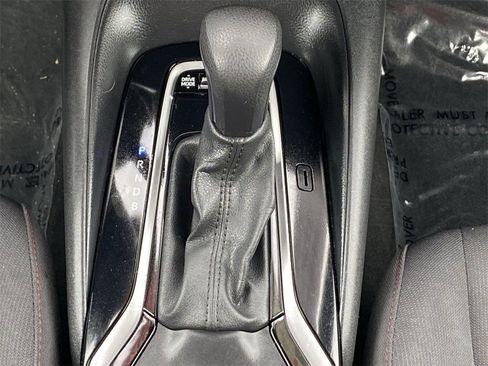 Certified 2024 Toyota Corolla SE w/ SE Premium Package image 31