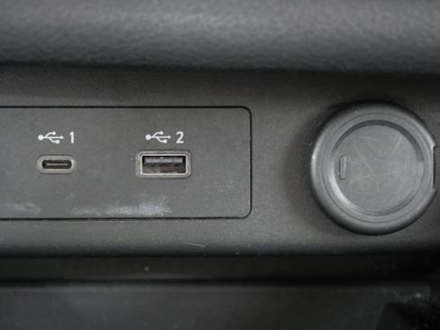 Used 2023 Nissan Rogue SV FWD image 20