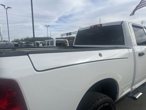 Used 2016 RAM 2500 Tradesman w/ Chrome Appearance Group image 27