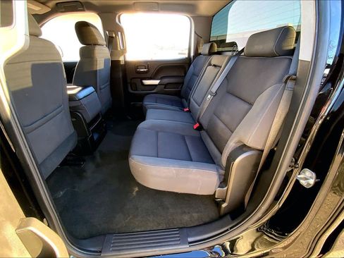 Used 2018 Chevrolet Silverado 1500 LT w/ Texas Edition image 17