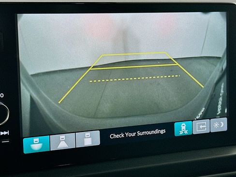 Used 2023 Honda Pilot Touring image 23