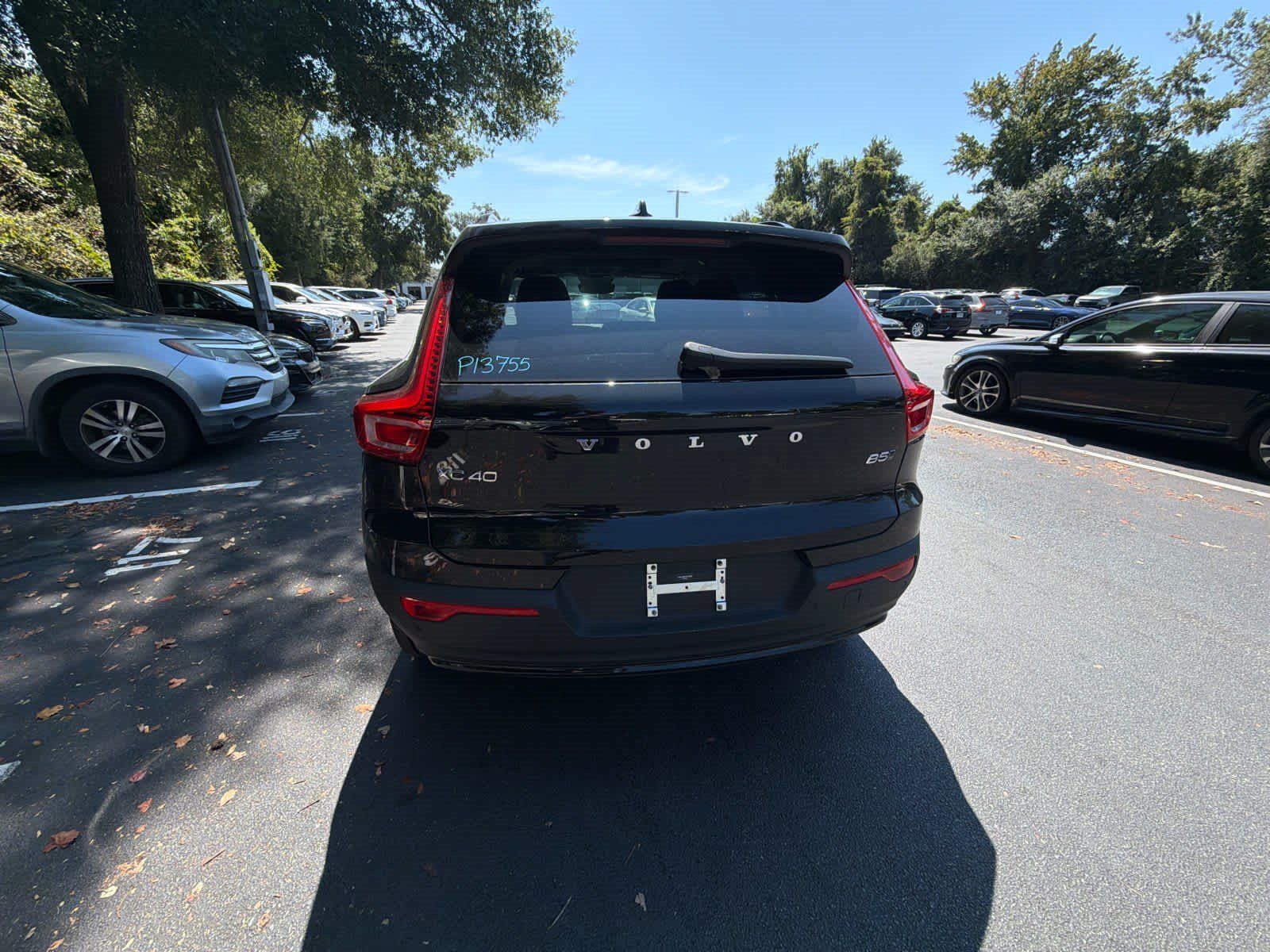 Certified 2026 Volvo XC40 B5 Plus AWD/4WD image 12