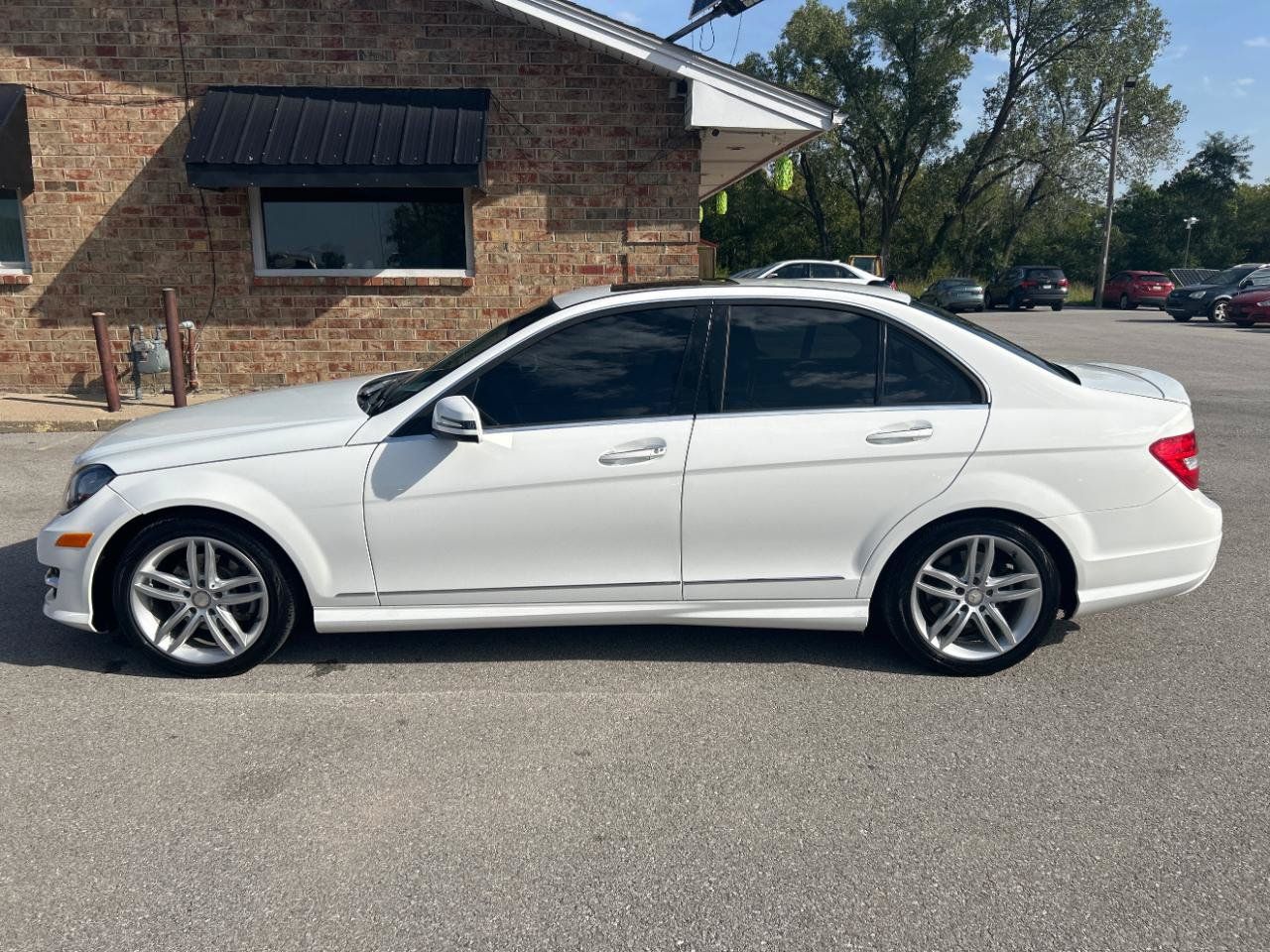 Used 2014 Mercedes-Benz C 250 Sedan image 10