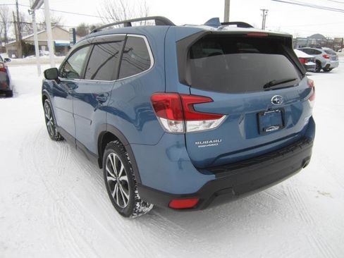 Used 2020 Subaru Forester Limited image 7
