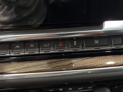 New 2026 Chevrolet Silverado 1500 LT image 27