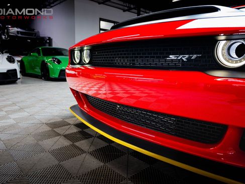 Used 2018 Dodge Challenger SRT Demon RWD image 42