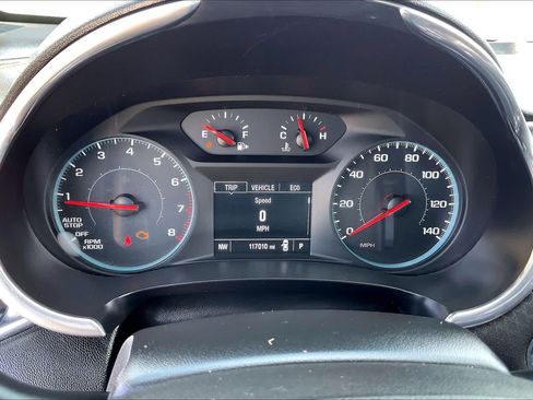 Used 2018 Chevrolet Malibu LT FWD image 26