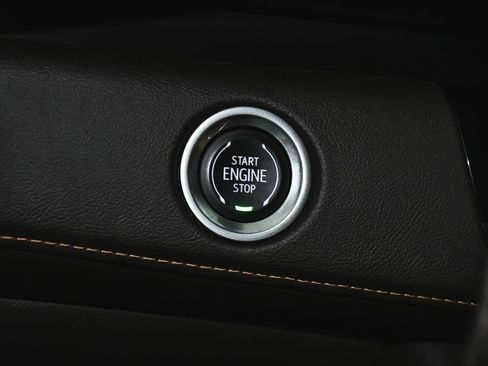 Used 2022 Cadillac Escalade ESV Sport w/ Touring Package AWD/4WD image 30