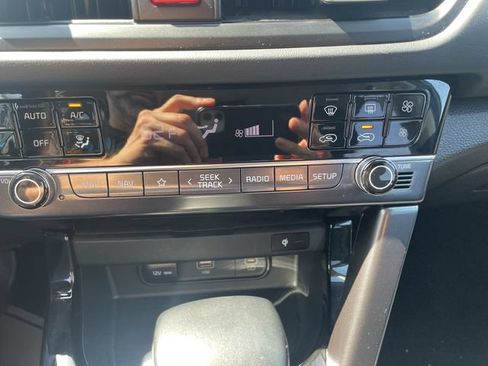 Used 2024 Kia Seltos EX AWD/4WD image 21