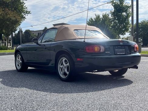 Used 1999 MAZDA MX-5 Miata RWD image 6