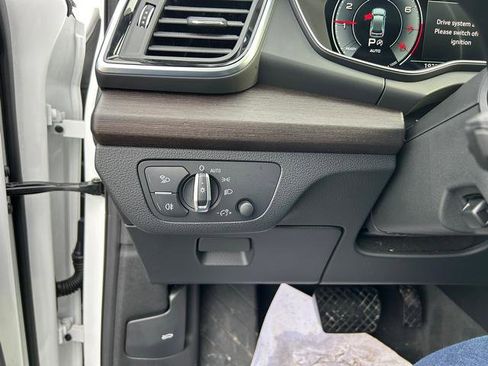 Used 2023 Audi Q5 2.0T Premium Plus image 24