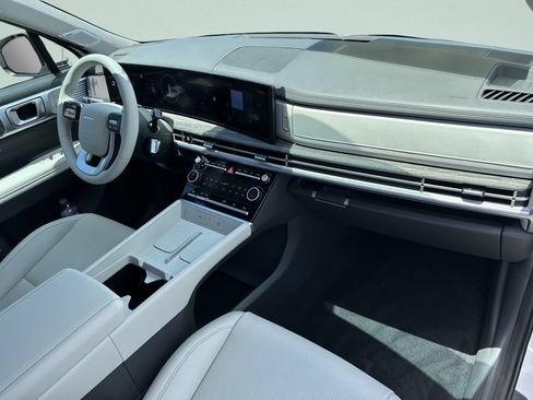 New 2026 Hyundai Santa Fe Limited FWD image 17