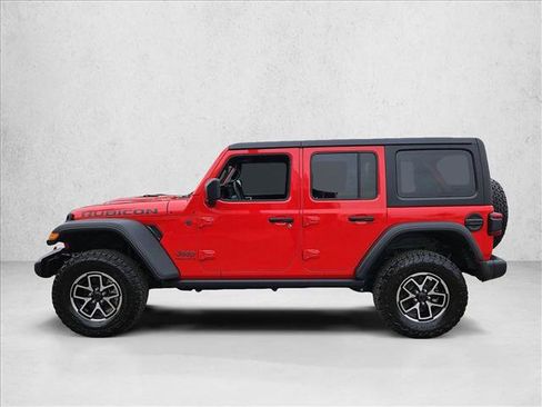 Used 2025 Jeep Wrangler Rubicon w/ Technology Group image 9