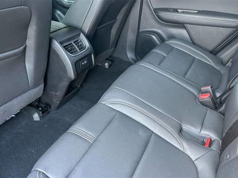 Used 2023 Chevrolet Blazer LT image 13