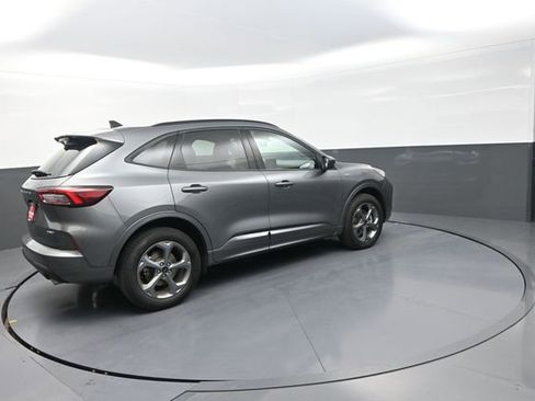 Used 2024 Ford Escape ST-Line AWD/4WD image 7
