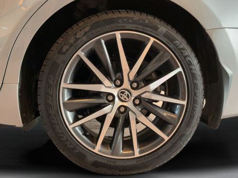 Used 2024 Toyota Camry XLE FWD image 43