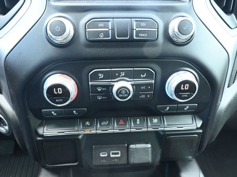Used 2021 GMC Sierra 1500 Elevation AWD/4WD image 19