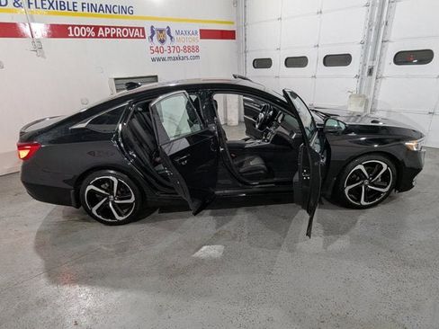 Used 2021 Honda Accord Sport image 16